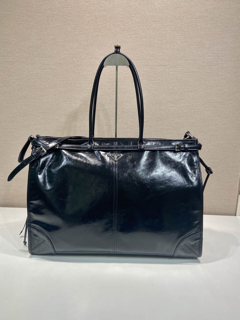 Pra*a satchel bags